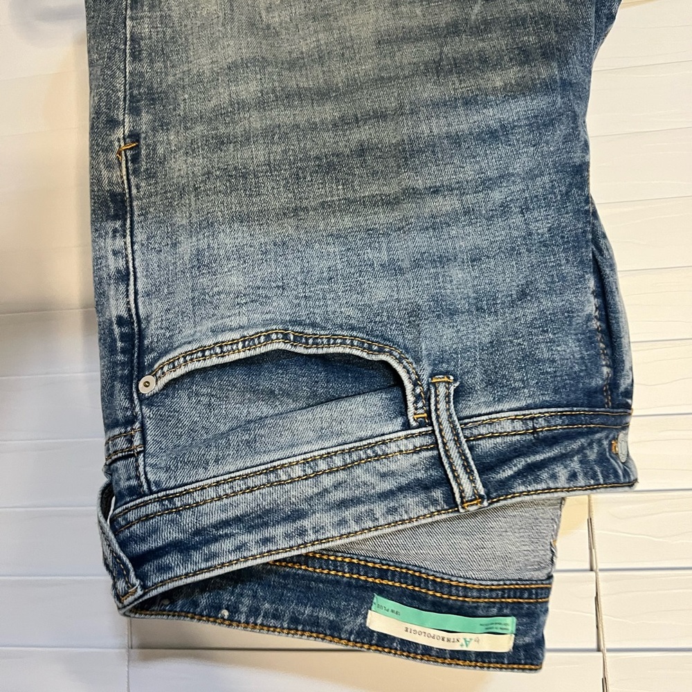 Anthropology 18W slim boyfriend crop jeans, hits at ankle, the perfect jeans